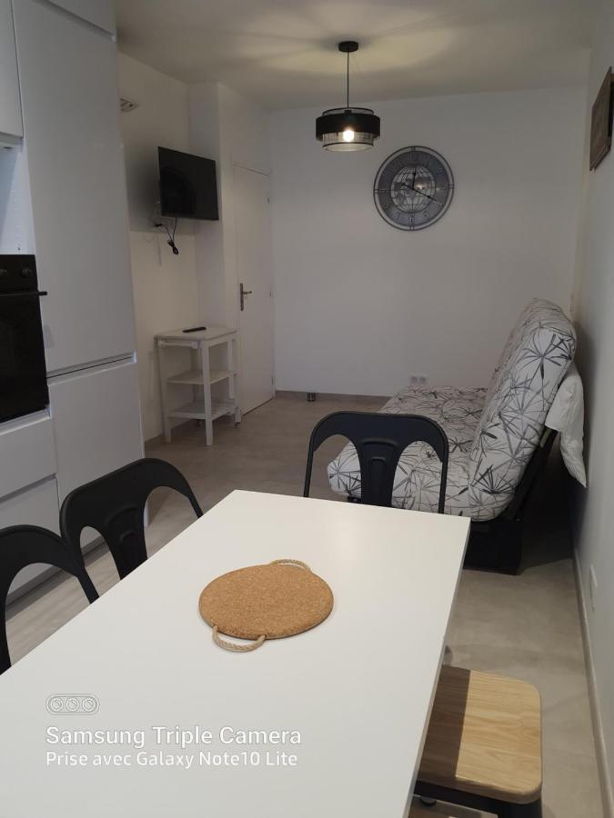 Les Violettes 3 Pieces Centre Ville Antibes Extérieur photo